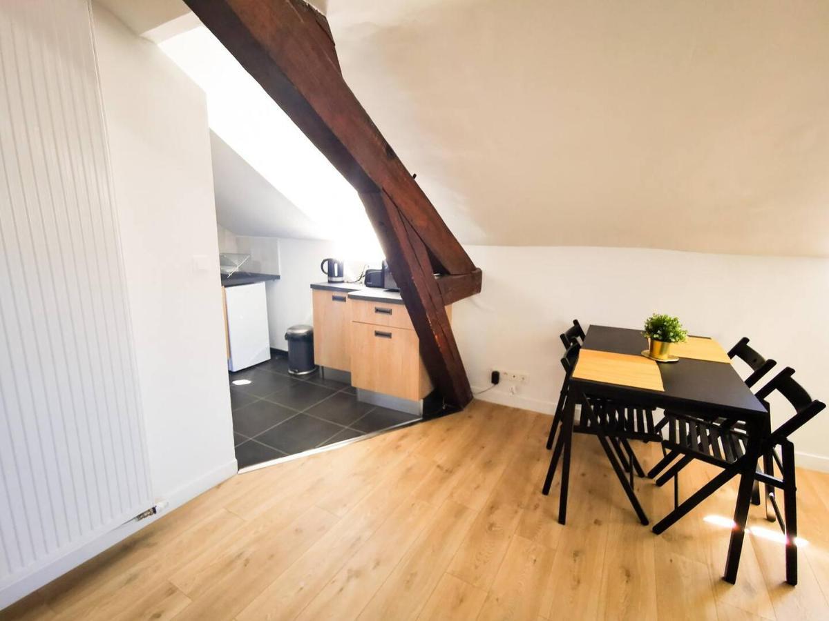 Appartement Cosy en Hypercentre - Le Petit Jules Dijon Extérieur photo